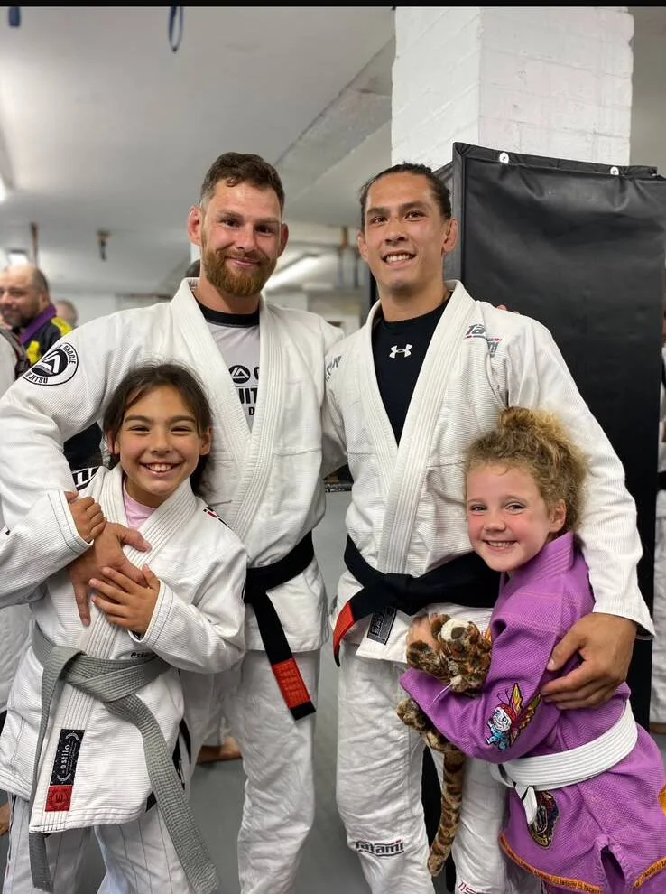 Young students and coaches at Samurai Connexion